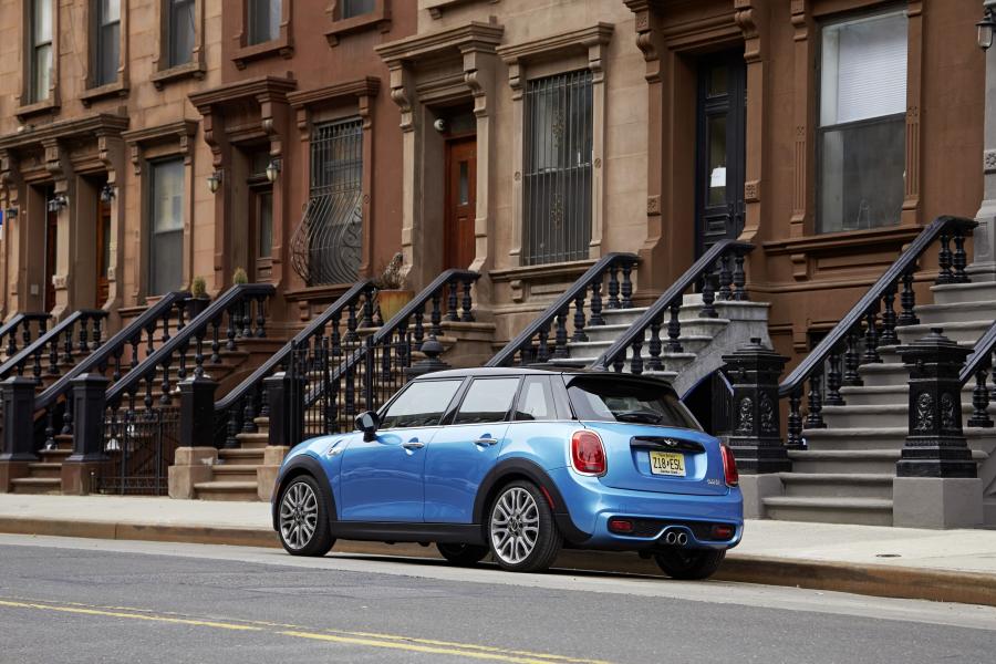  Mini Cooper S 5-Door 2015 года  (US) (фото 21 из 27)